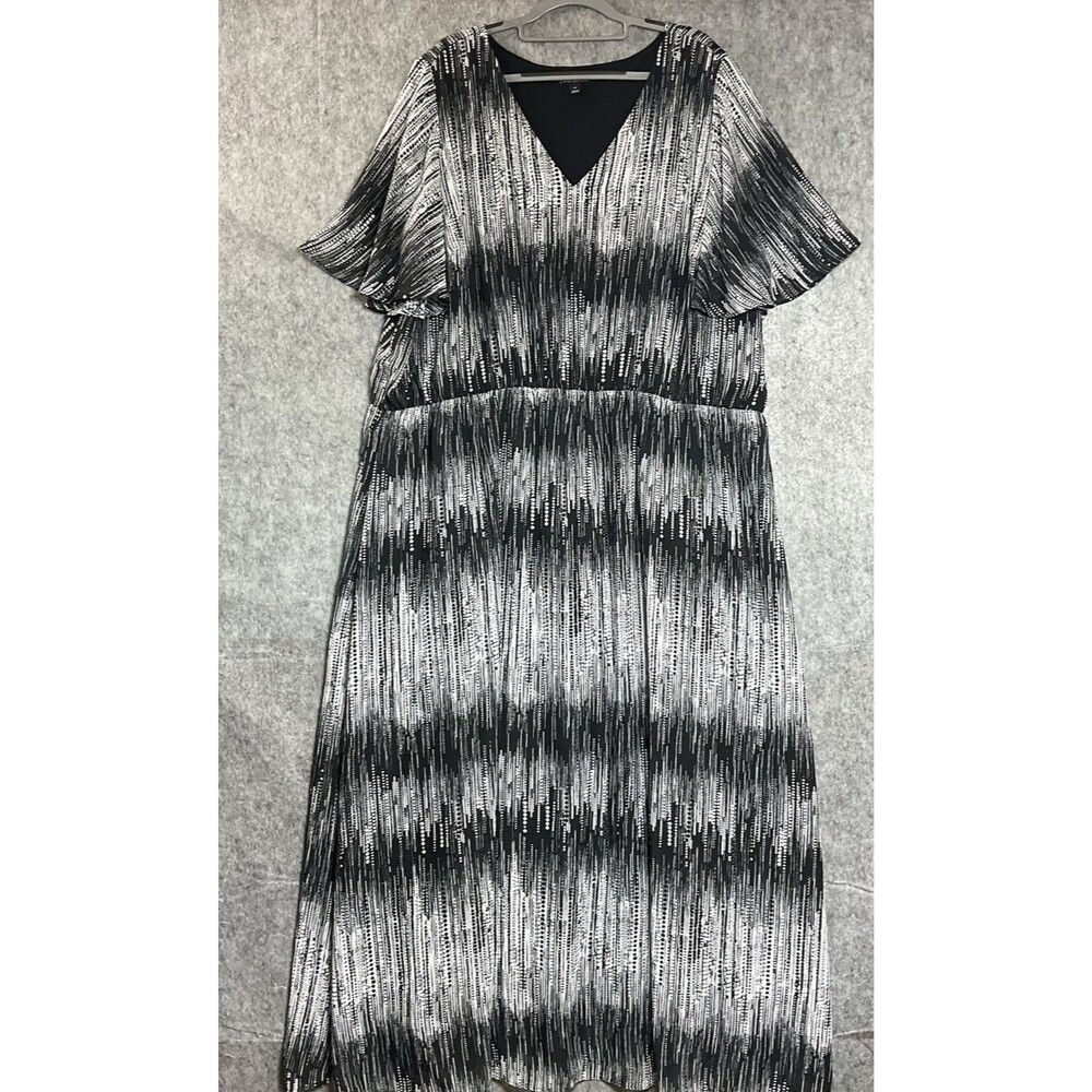 Lane Bryant Dress Women Plus 28 Black Gray Maxi Flowy Everyday Boho Goth Capsule